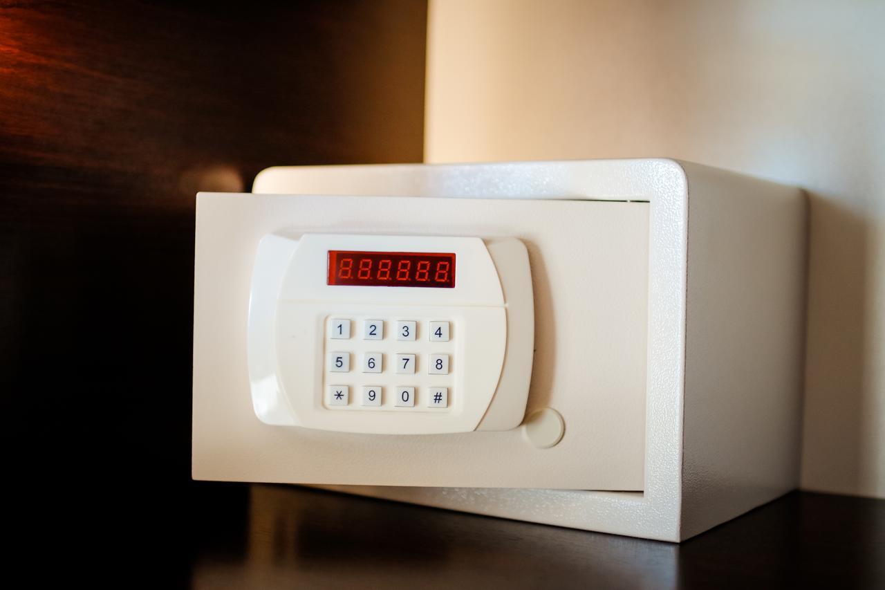 Hotel Gtm Plaza Tbilisi Zewnętrze zdjęcie